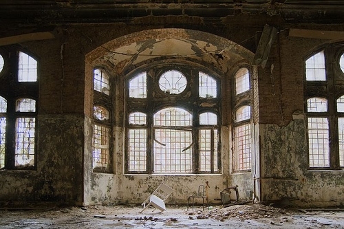 abandoned, bay window and berlin