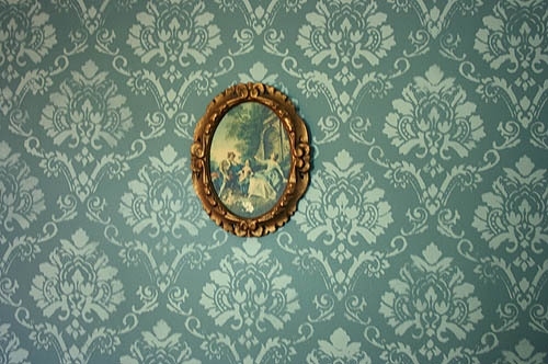 18th century, blue and damask