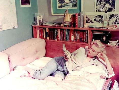 books, marilyn monroe and photo