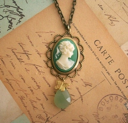 cameo, jewelry and mint