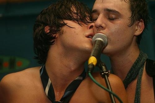 carl and pete,  carl barat and  gay