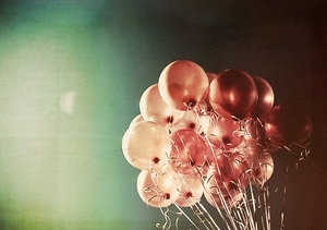 balloons,  bg:outside and  bg:sky