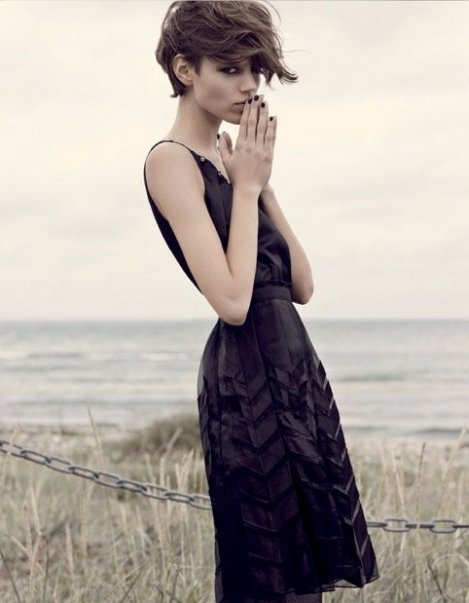 beach, black dress and black nail varnish