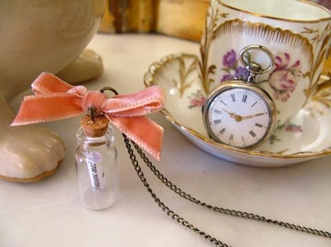 antique, cute and message