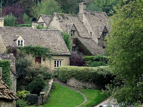 bibury, cotswolds and cottages