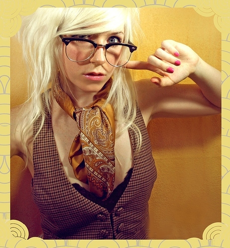 blond, geek and glasses