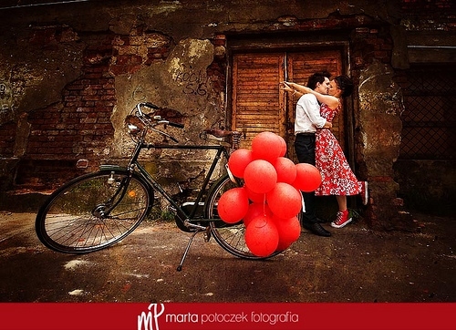 balloon, bicycle and bycicle