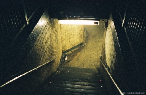 dark, lastnightsparty and metro