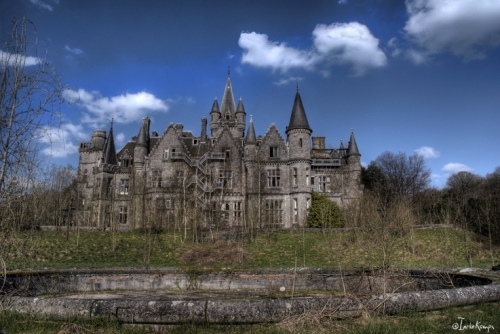 abandoned, castle and chateau