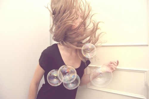 air, bubbles and fashion