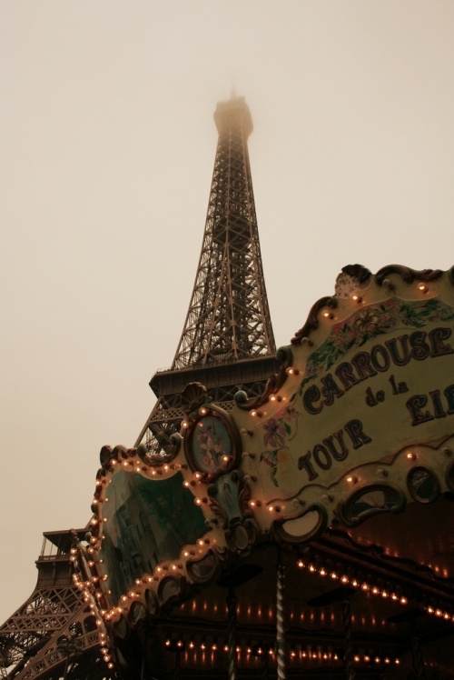 carousel, eiffel tower and giostra