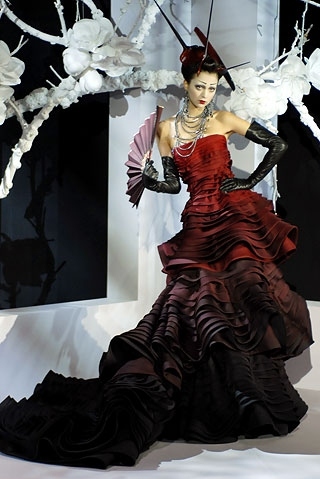 christian dior, couture and dresses