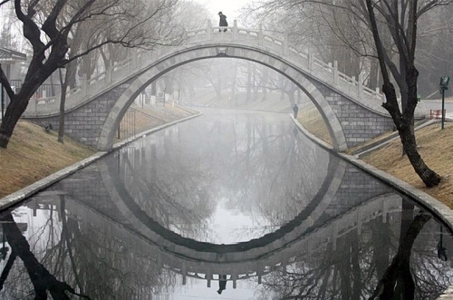 architecture, bridge and circle