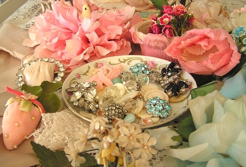 brooch, flower and flowers