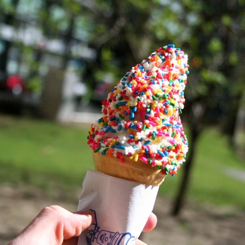 colors, cone and ice cream