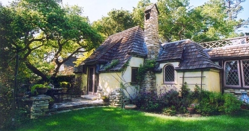carmel,  cottage and  garden