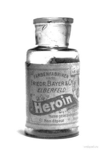 apothocary, bottles and heroin