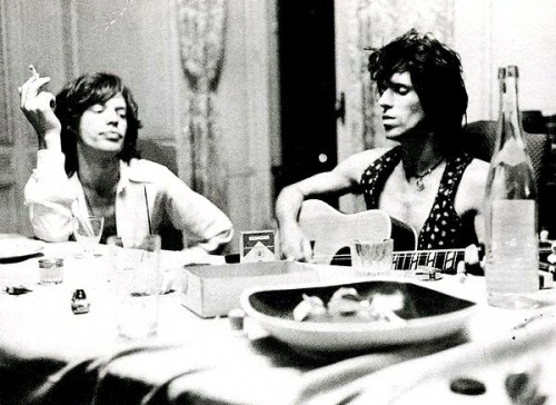 glimmer twins, guitar and keith richards