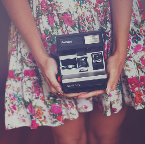camera, colors and dress