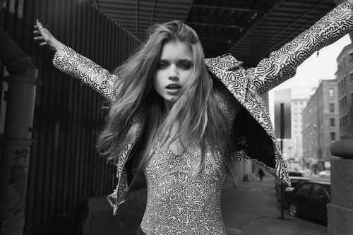 abbey lee kershaw, black and white and fashion