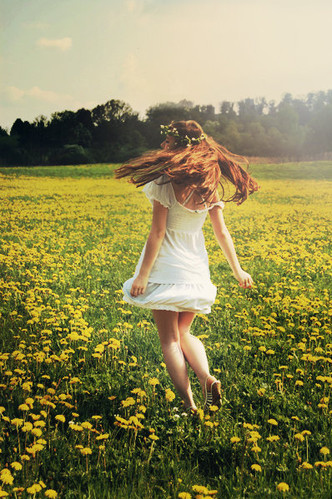 beautiful, beauty, cute, daffodils, dancing, dancing in a field of flowers