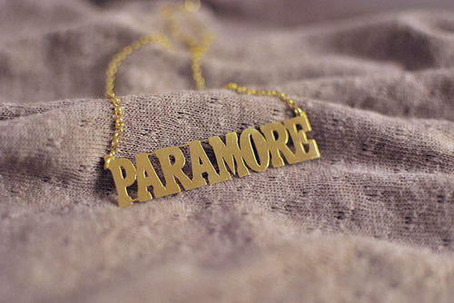 hayley, i want this and necklace