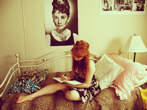 audrey hepburn, bed and breakfast at tiffany