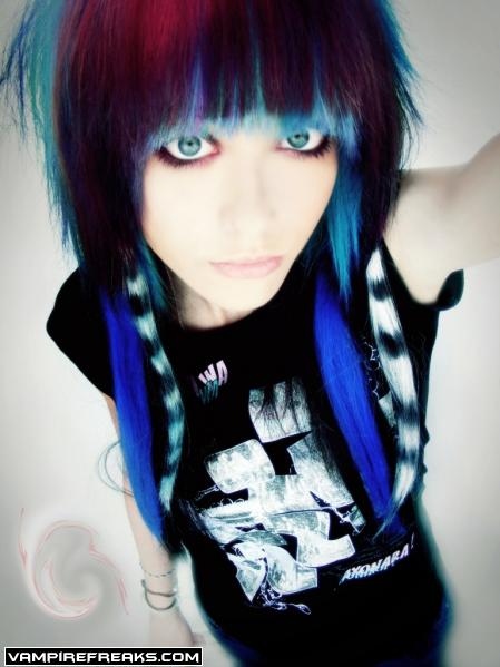 blue hair, dyed hair and emo