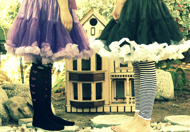 alice in wonderland dollhouse