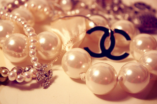 accessories, canil and chanel