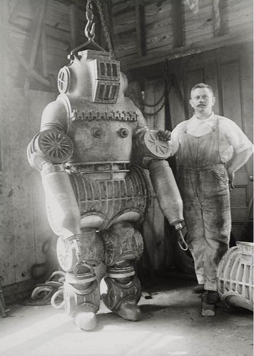 ??????, art and diving suit