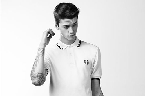 ash stymest, black and black and white