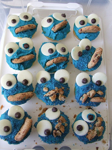 bake, concept and cookie monster