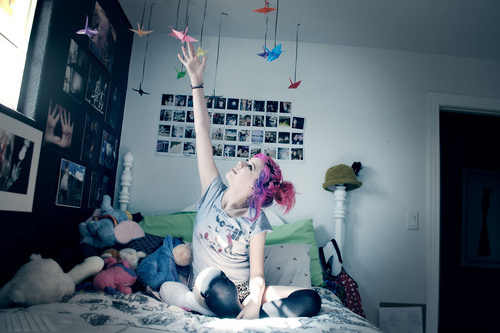 bedroom, blue hair, girl, hair, origami, paper crane - image #42239 on ...