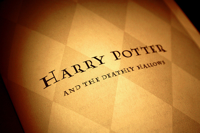 book, deathly and deathly hallows