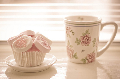 cupcake,  cute and  floral