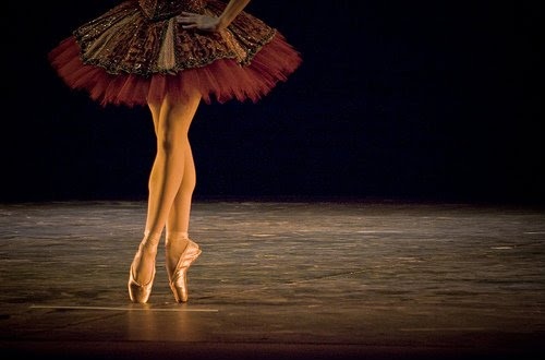 ballet, legs and pointe