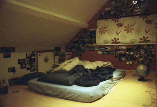 bed, bedroom and pictures