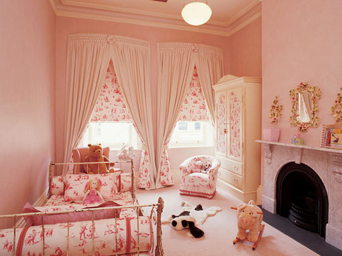 bedroom, chairs and childrens room