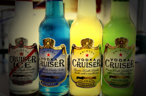 alcohol, blueberry and cruiser