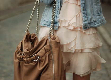 alice point, bag and cute