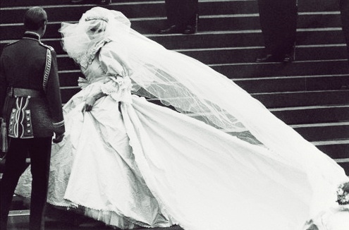 princess diana wedding gown. princess diana, wedding,