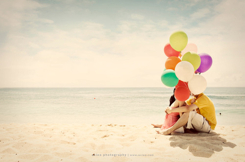 balloons, beach and couple