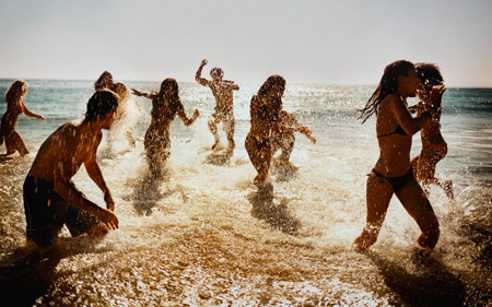 http://favim.com/orig/201105/17/beach-bff-bff-have-fun-friends-have-fun-summer-Favim.com-48023.jpg