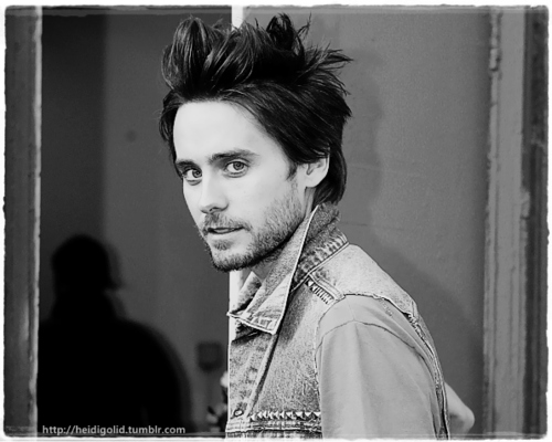30 seconds to mars, black and white and cute