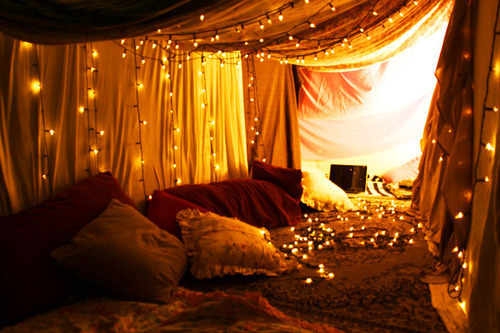 Bedroom, lights, night, pillow, romantic, room - image 