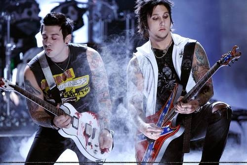 a7x, avenged sevenfold and guitar