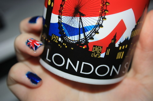 black-blue-flag-london-mug-nails-Favim.com-51886