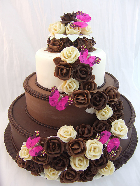 butterfly cake chocolate flowers wedding cake