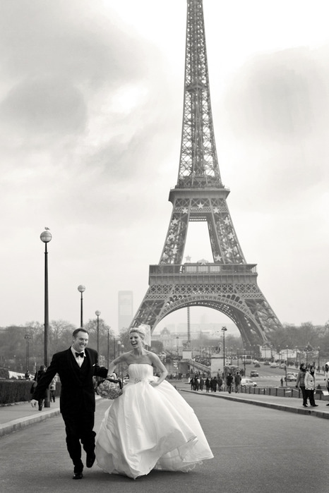 b&w, black and white, cute, eiffel tower, france, love